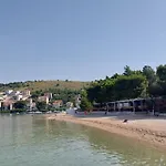 In Zaboric With Sea View, Balcony, Air Conditioning, Wifi 5177-4 Шибеник