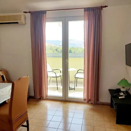 In Zaboric With Sea View, Balcony, Air Conditioning, Wifi 5177-4 *