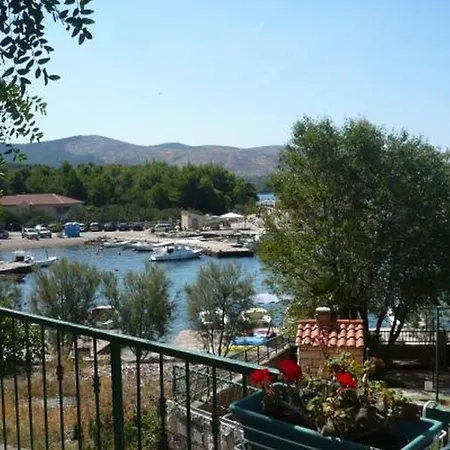 In Zaboric With Sea View, Balcony, Air Conditioning, Wifi 5177-4 Sibenik