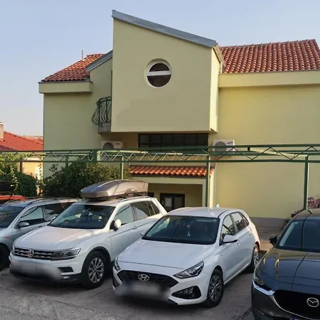 Apartmán In Zaboric With Sea View, Balcony, Air Conditioning, Wifi 5177-4 *